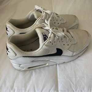 Nike Air Max 90